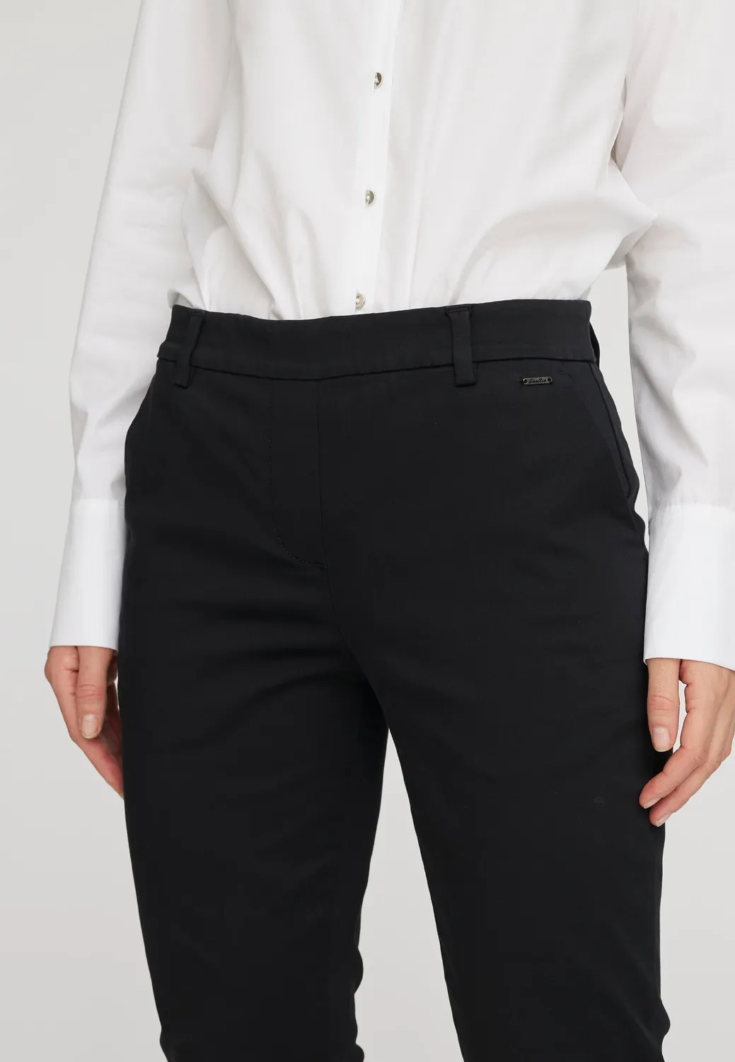 Laurie Fanny Slim SL pantalon zwart stretch