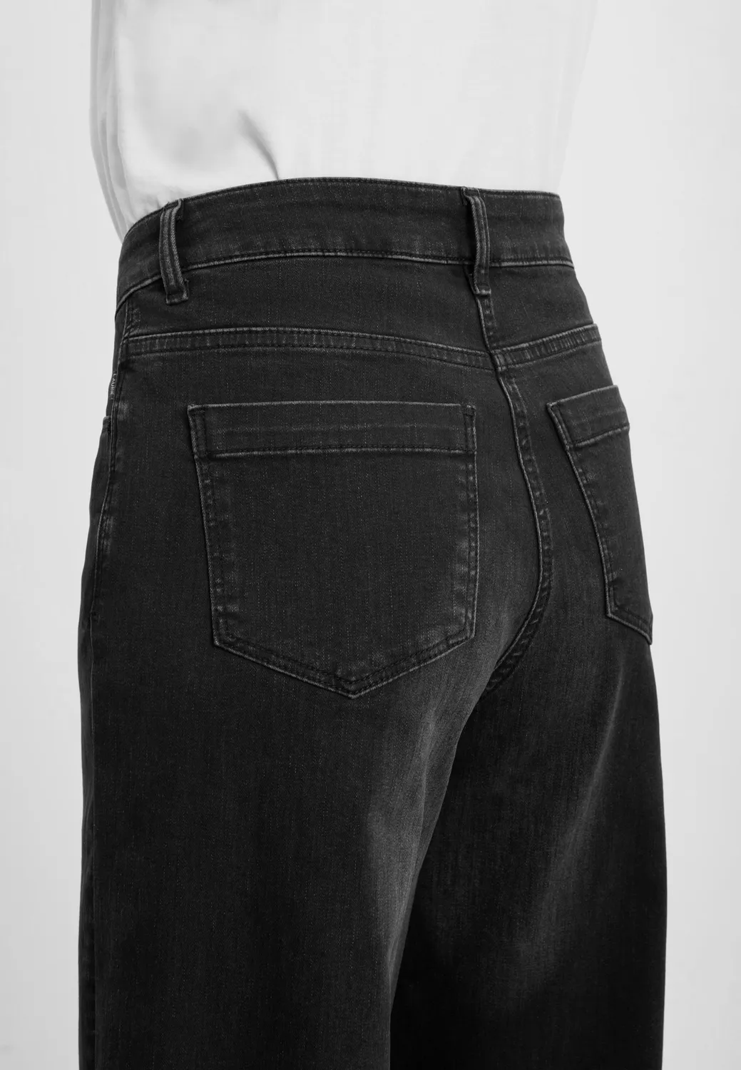Laurie Carol Loose ML jeans Washed Black Denim stretch