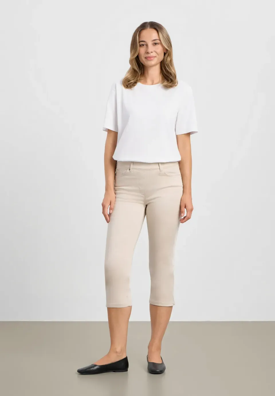 Laurie Hannah 22244 Capribroek Grey Sand Stretch