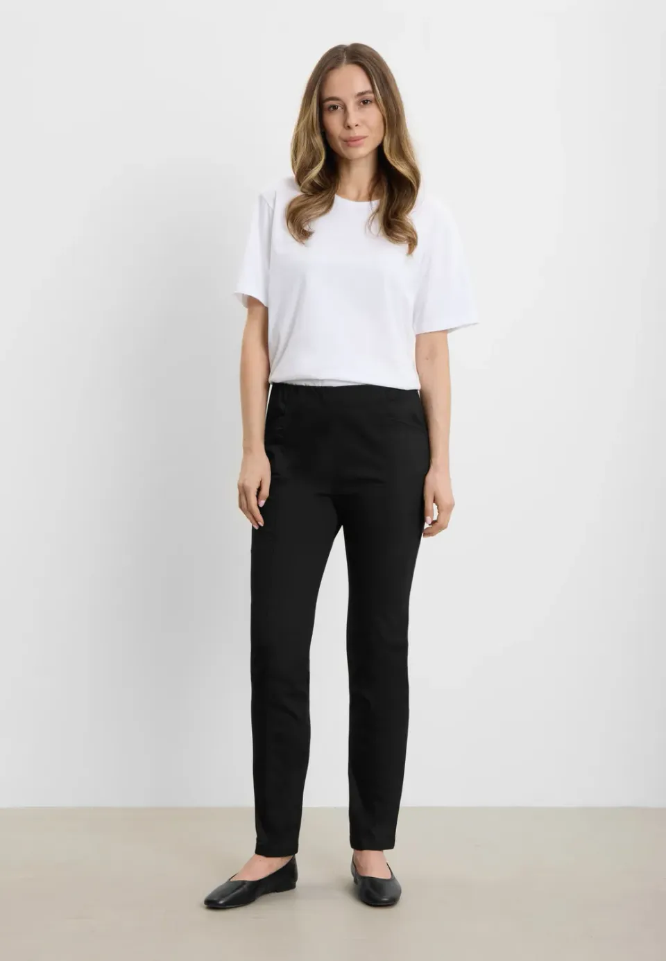 Laurie Slender Rouge Regular SL broek zwart stretch