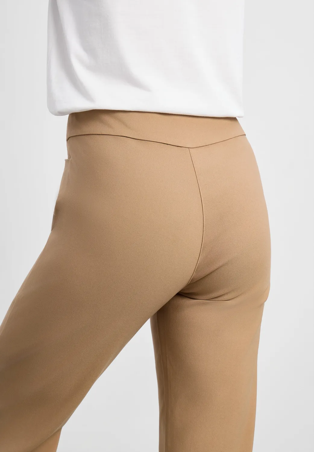 Laurie Thea Straight ML broek nougat elastieke taille