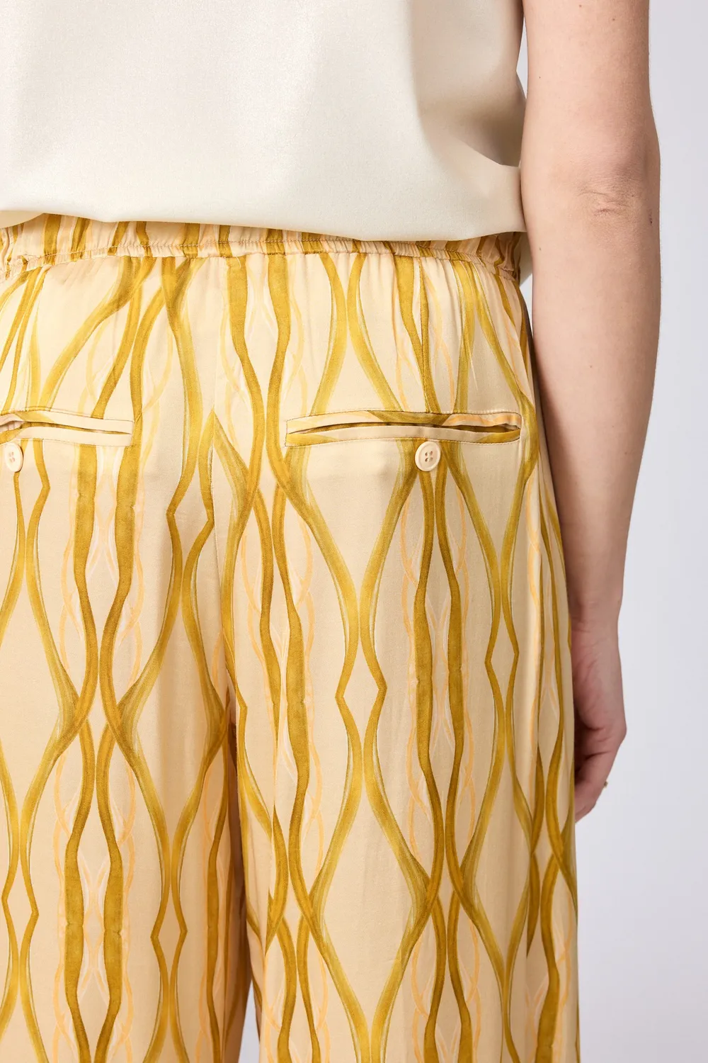 Corel Nola Shine broek sabbia satijn glans