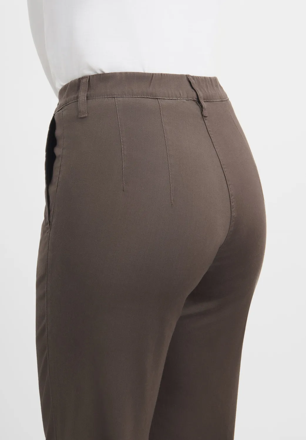 Laurie Taylor Regular Short damesbroek bruin geborsteld