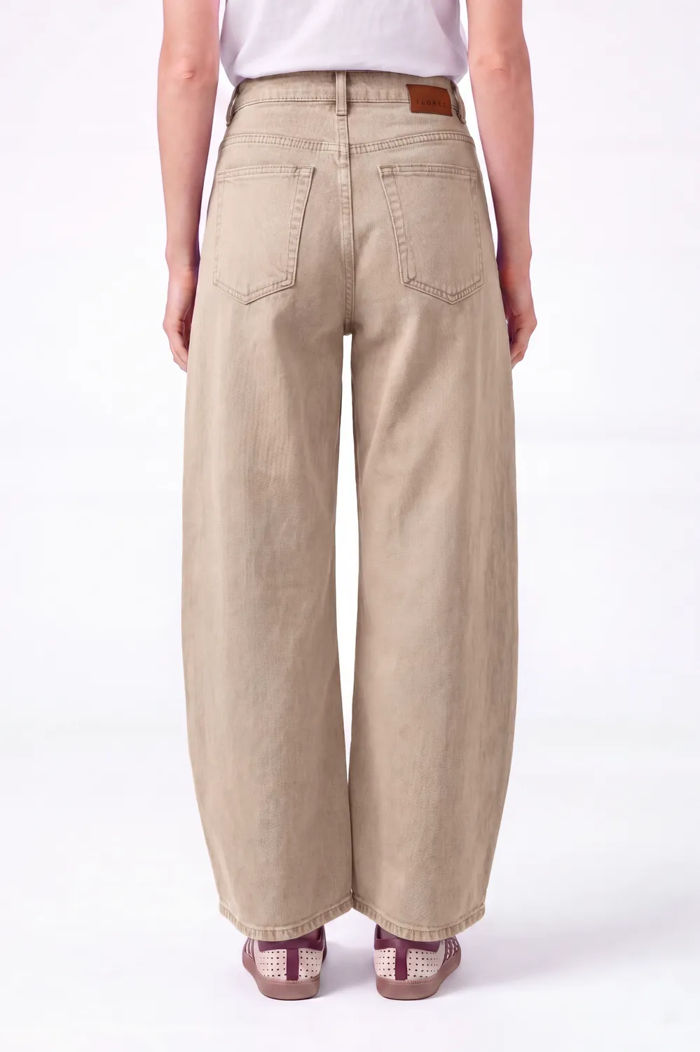 Florez Jackey Barrel jeans Sand balloon fit
