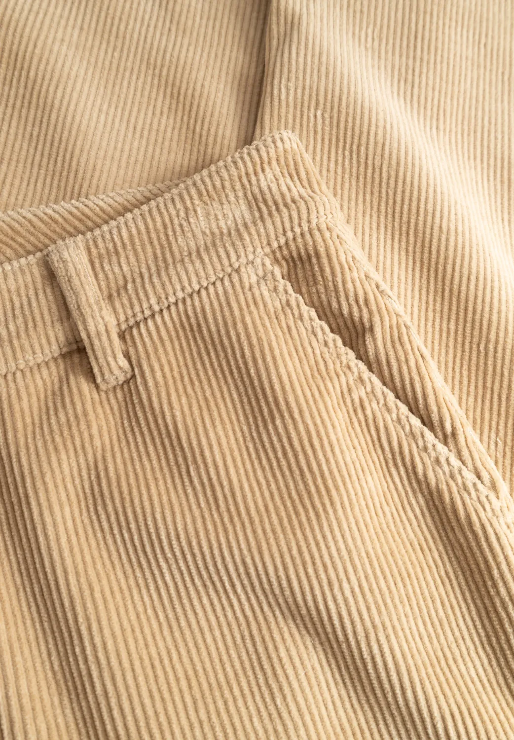Laurie Charm Loose Corduroy ribbroek cafe latte medium