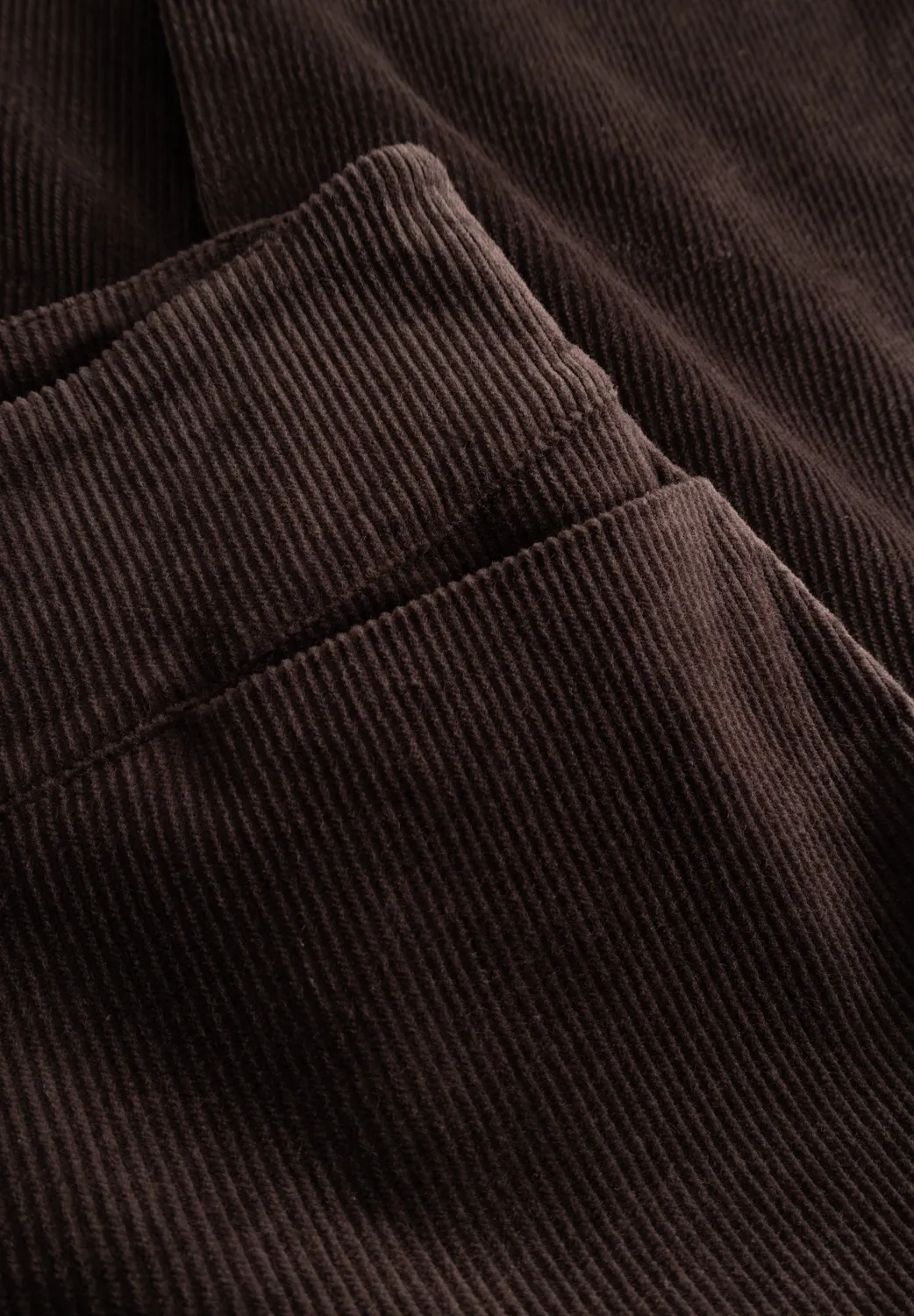 Laurie Thea Straight ribbroek bruin medium
