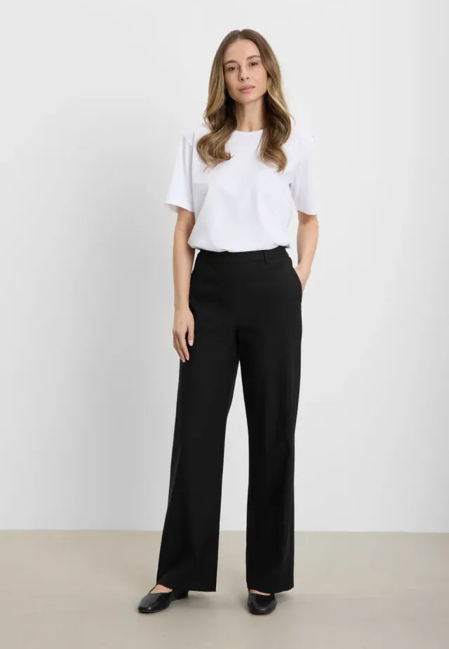 Laurie Alice Loose broek zwart stretch