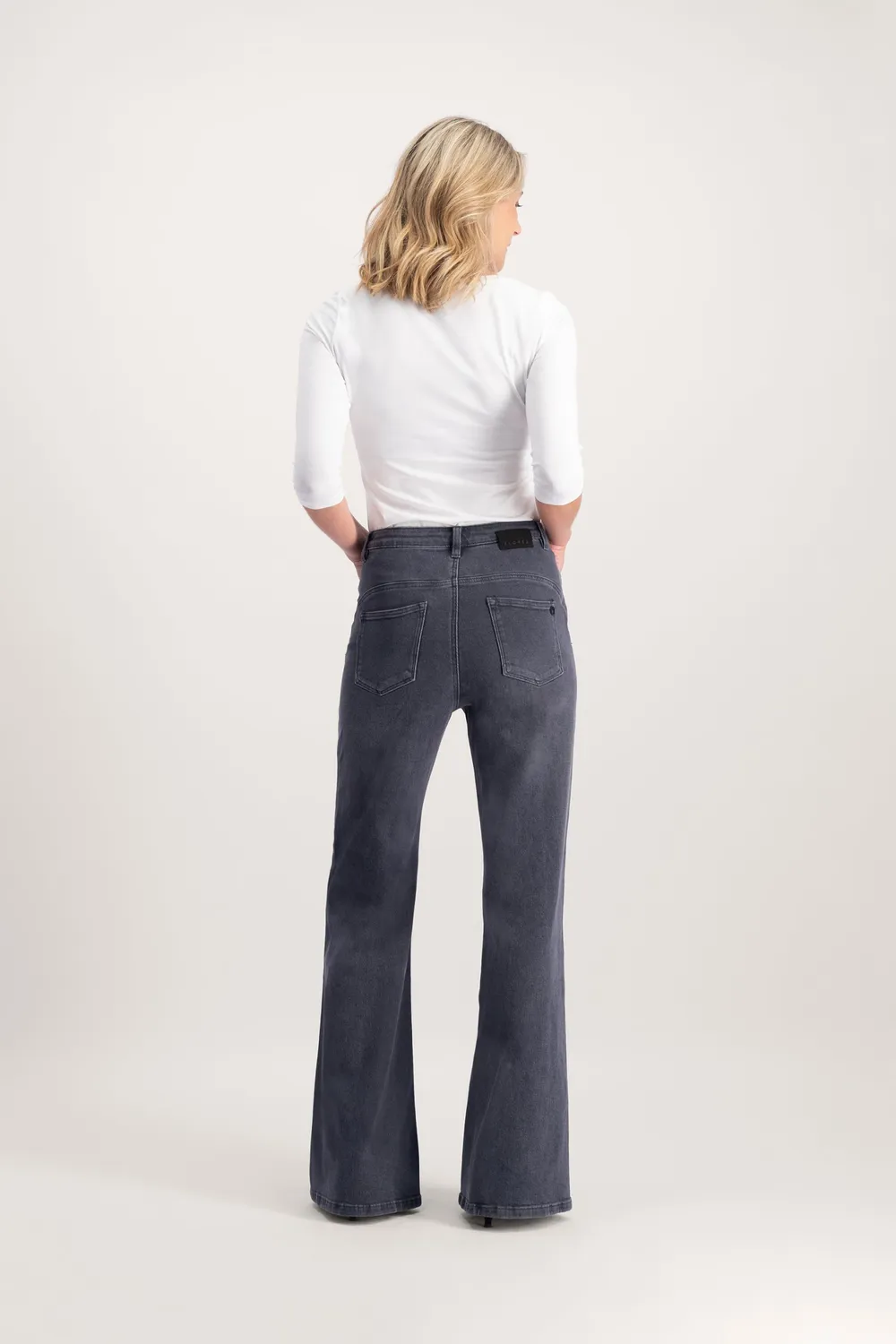 Florez Ana Flared jeans grijs hoge taille