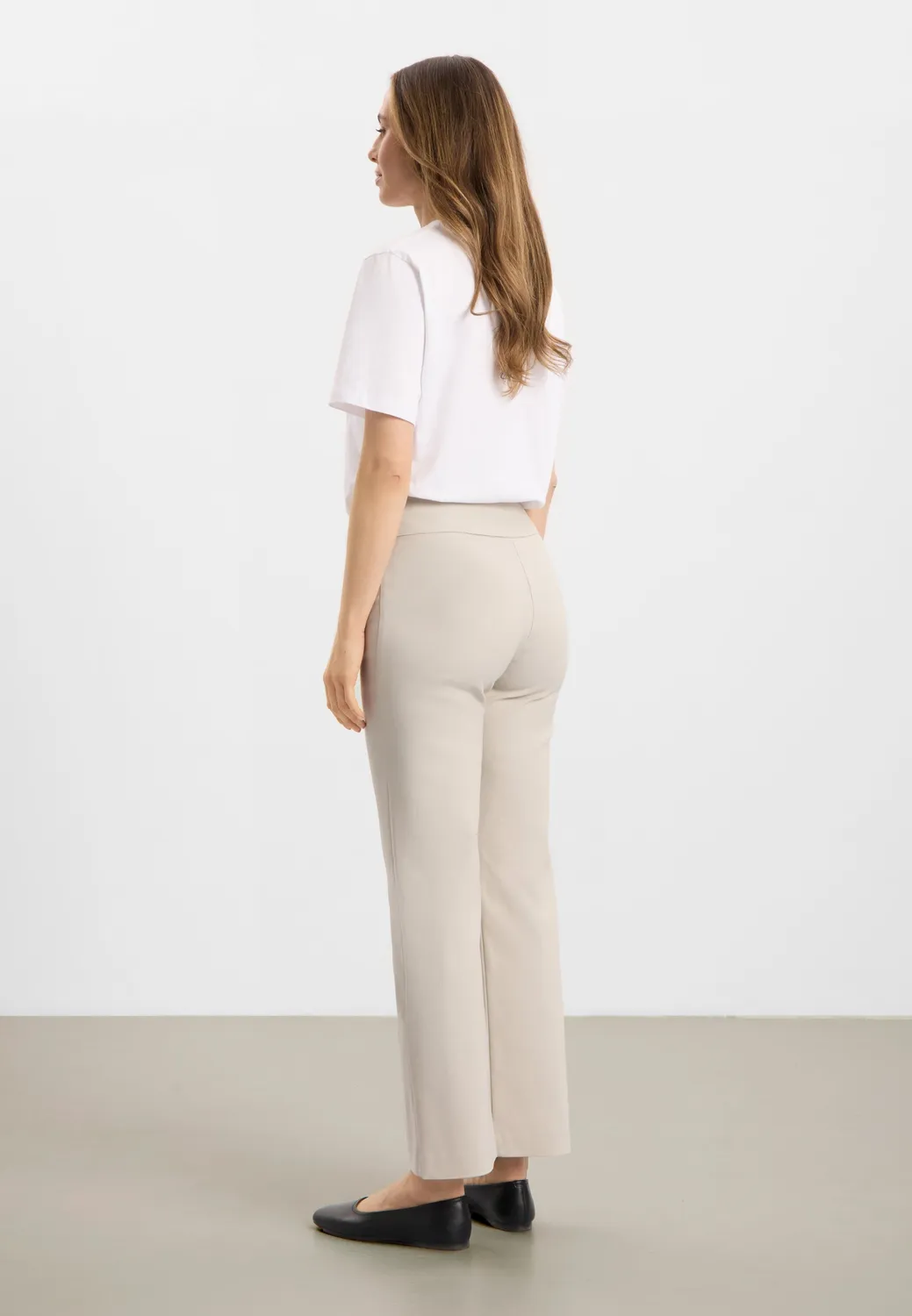 Laurie Thea Straight SL broek grey sand korte lengte
