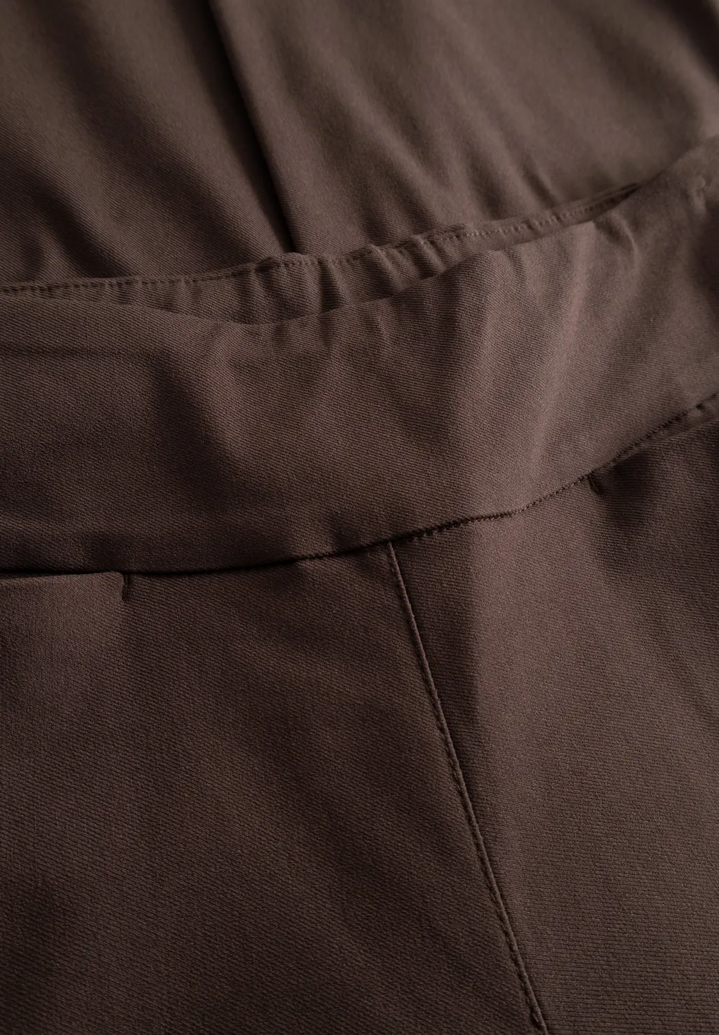 Laurie Thea Straight SL pantalon brown korte maat