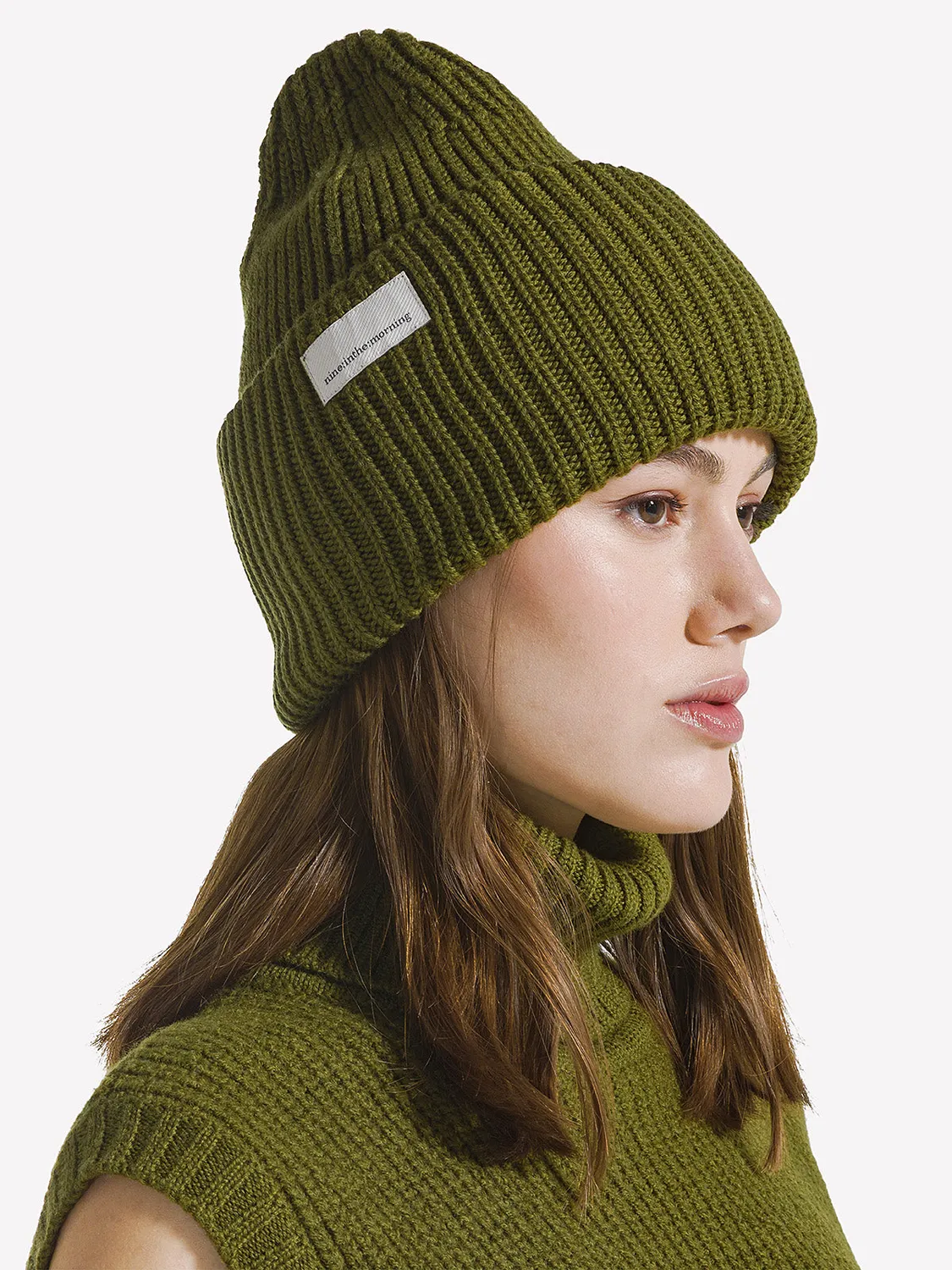 Nine In The Morning Umi beanie muts olijf merinowol