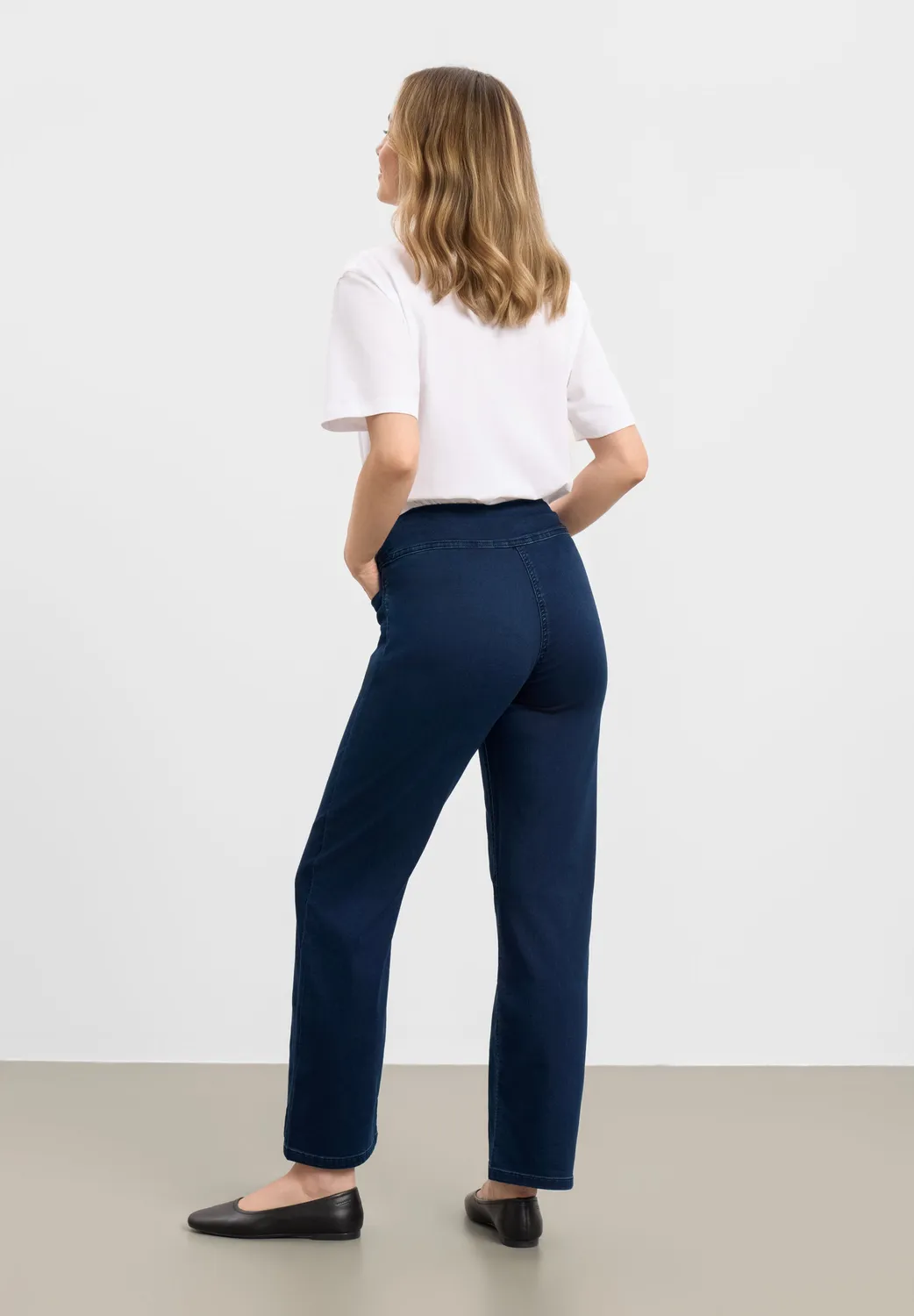 Laurie Thea Straight SL jeans Dark Blue Denim kort