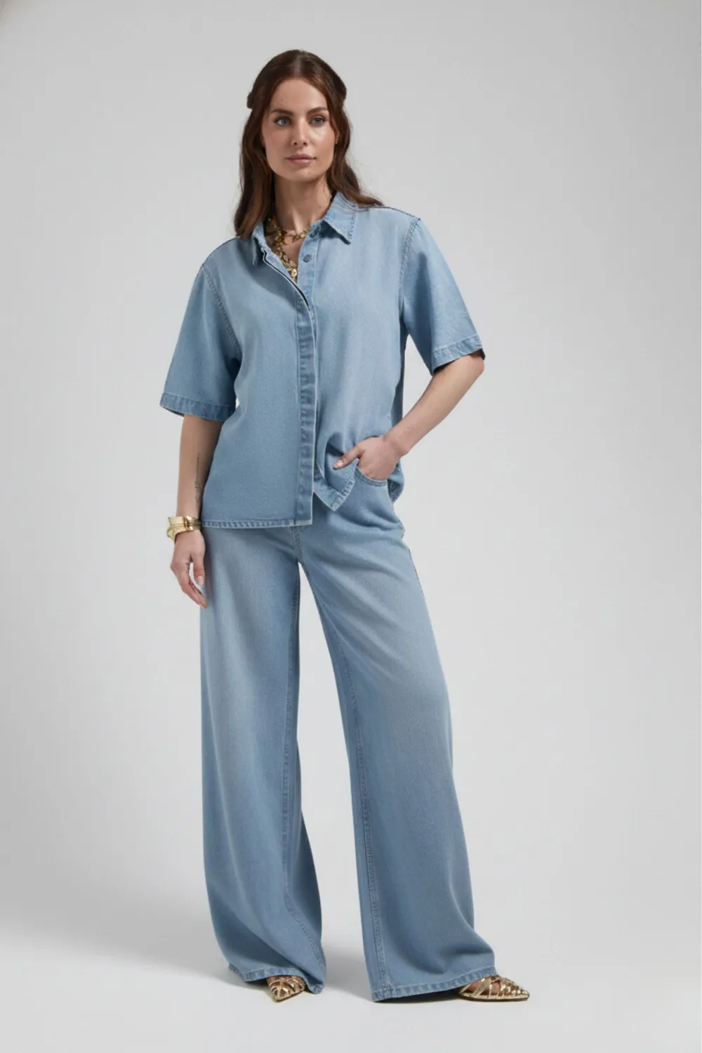 Florez Liv Wide leg jeans mid blue loose-fit