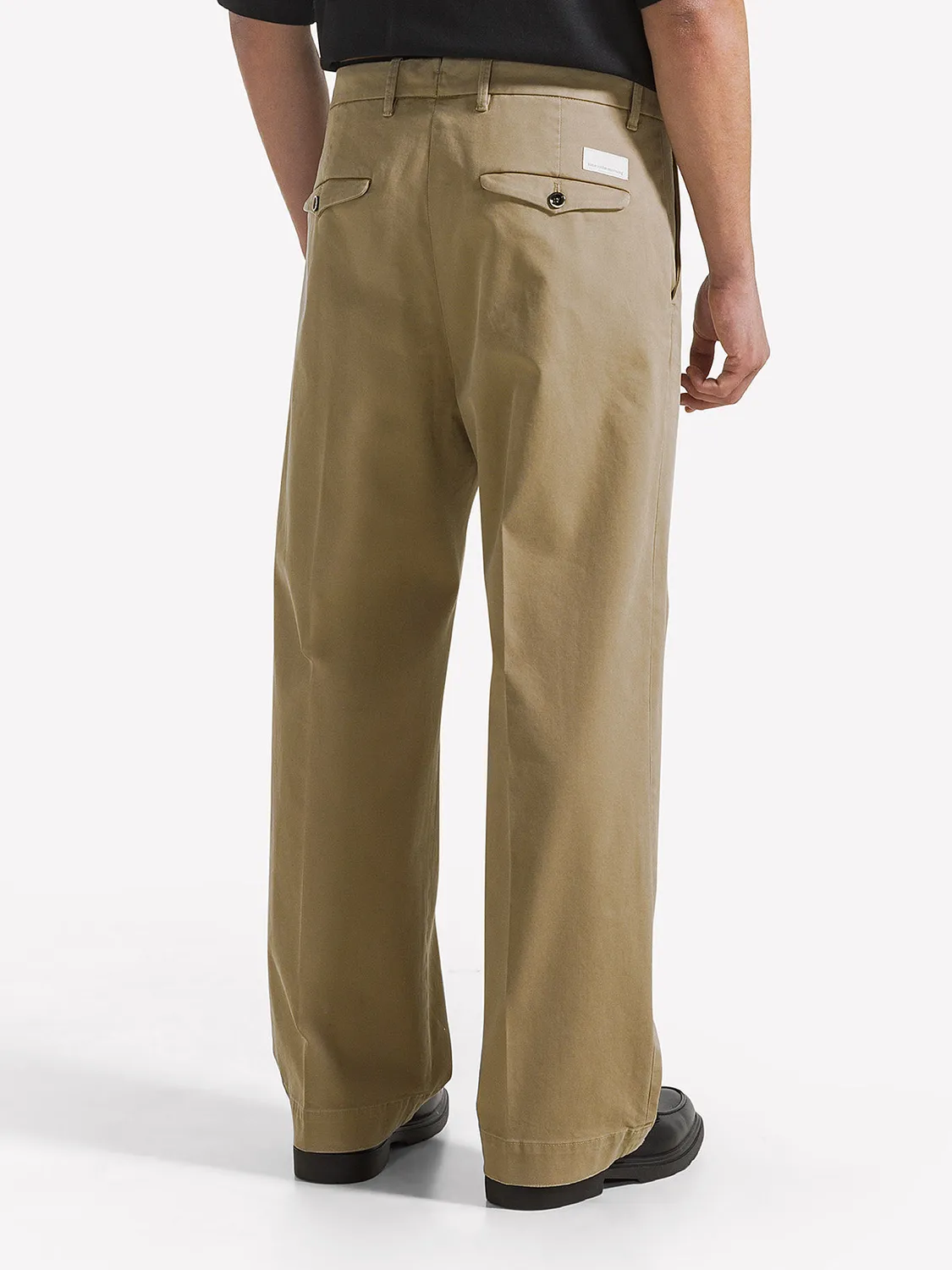 Nine In The Morning AP83 Apollon chino baggy camel