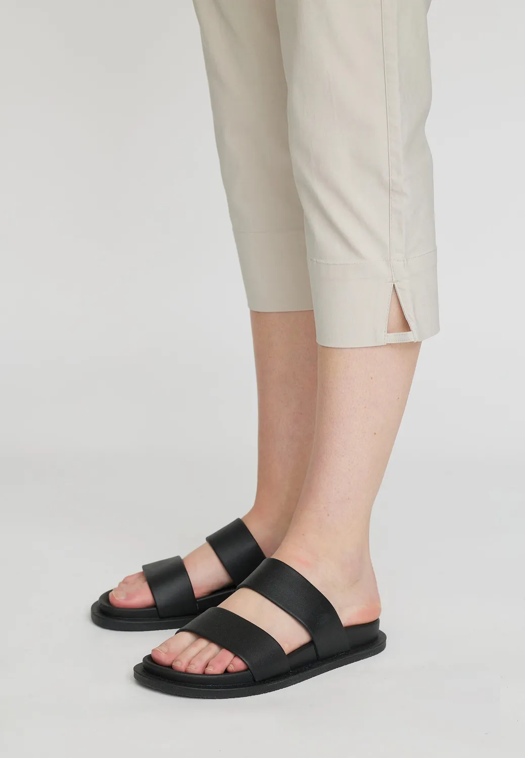 Laurie Anabelle 29745 capribroek grey sand stretch
