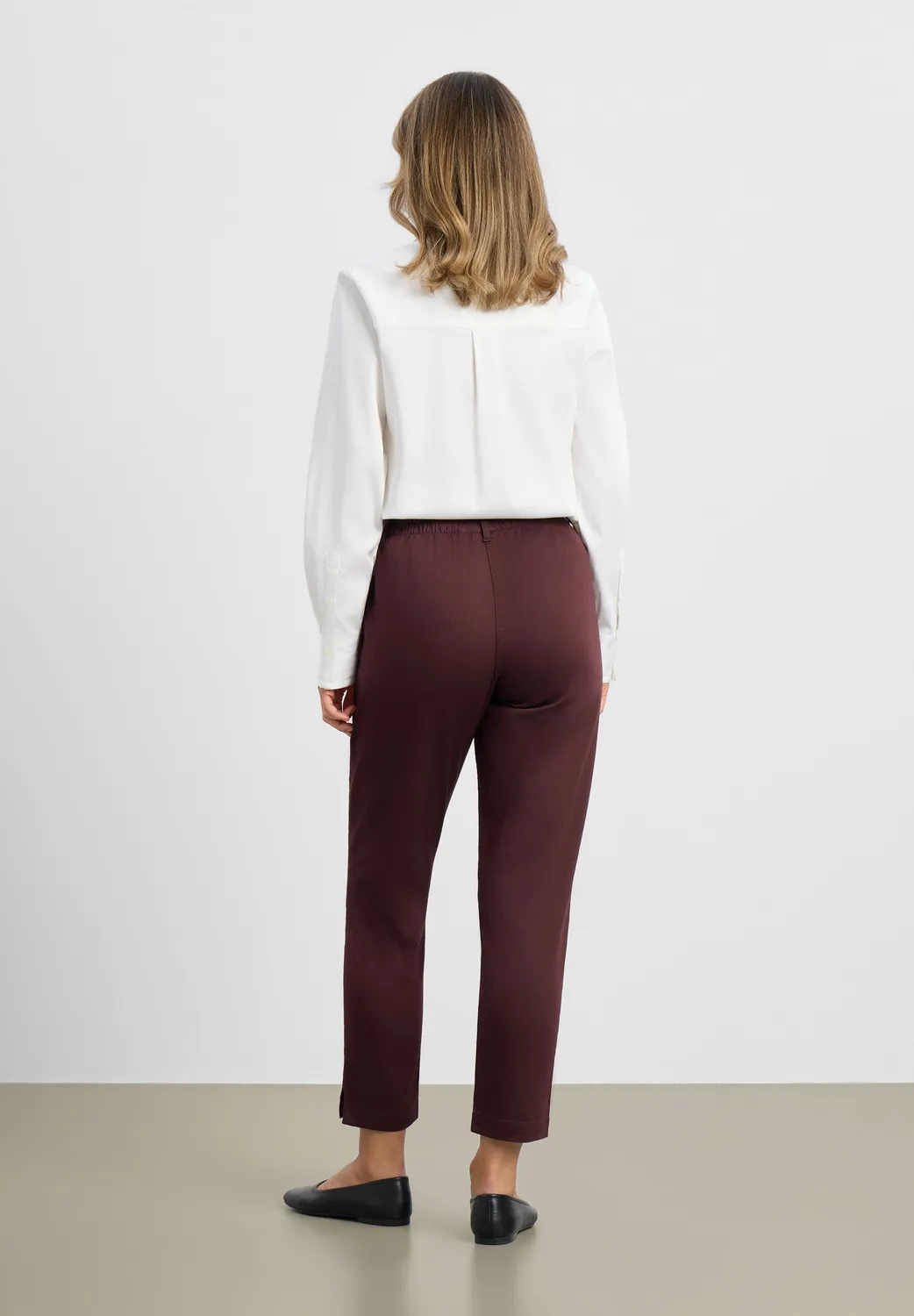 Laurie Ellie Relaxed SL damesbroek Dark Plum 69 cm