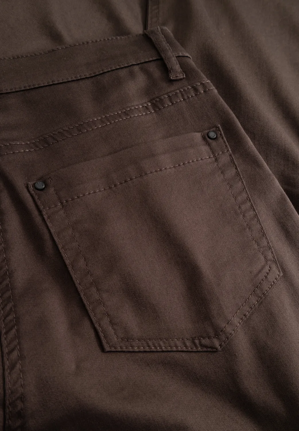 Laurie Charlotte Regular SL broek brown stretch