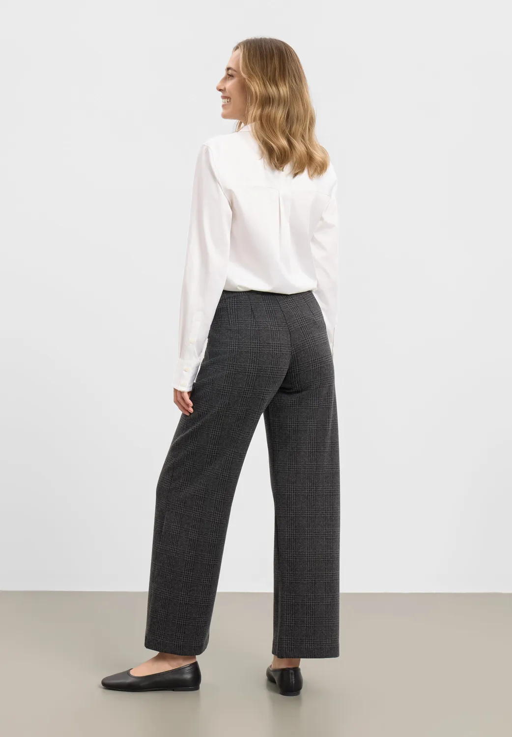 Laurie Donna Loose SL damesbroek Anthracite Check losse fit