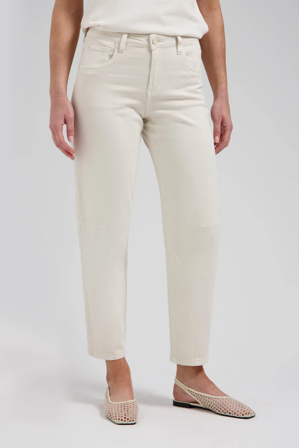 Florez Tess Barrel jeans soft white mid-waist