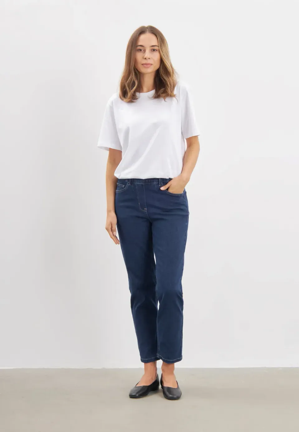 Laurie Hannah Regular XSL jeans dark blue denim kort