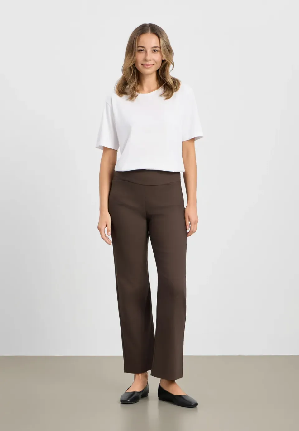 Laurie Thea Straight SL pantalon brown korte maat