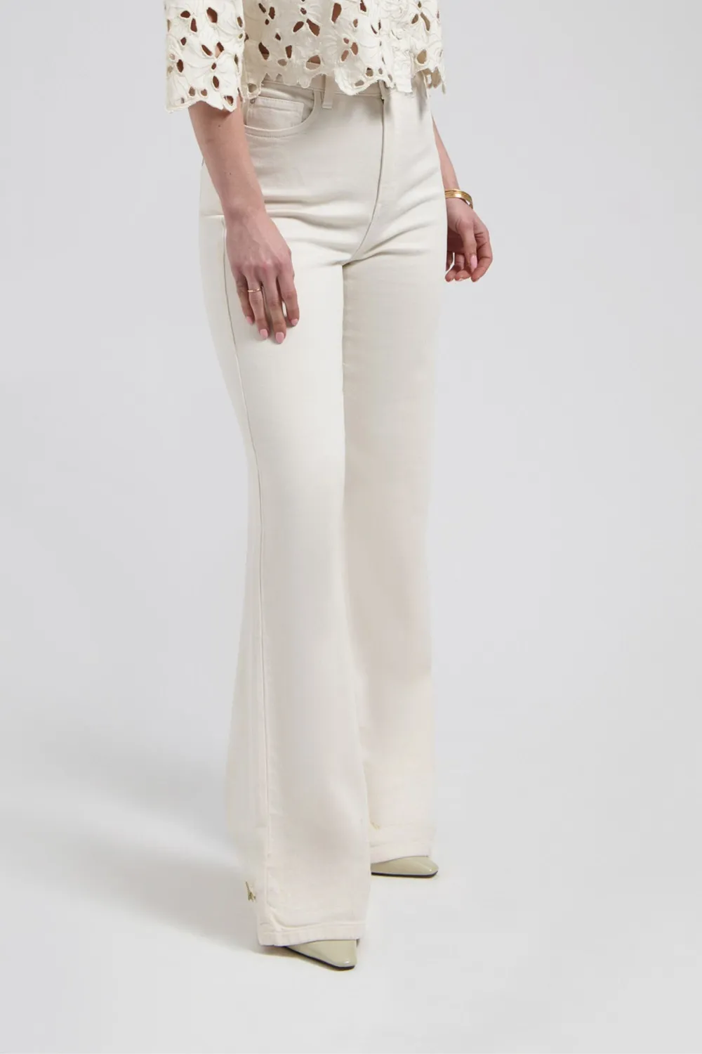 Florez Ana Flared jeans Soft White hoge taille