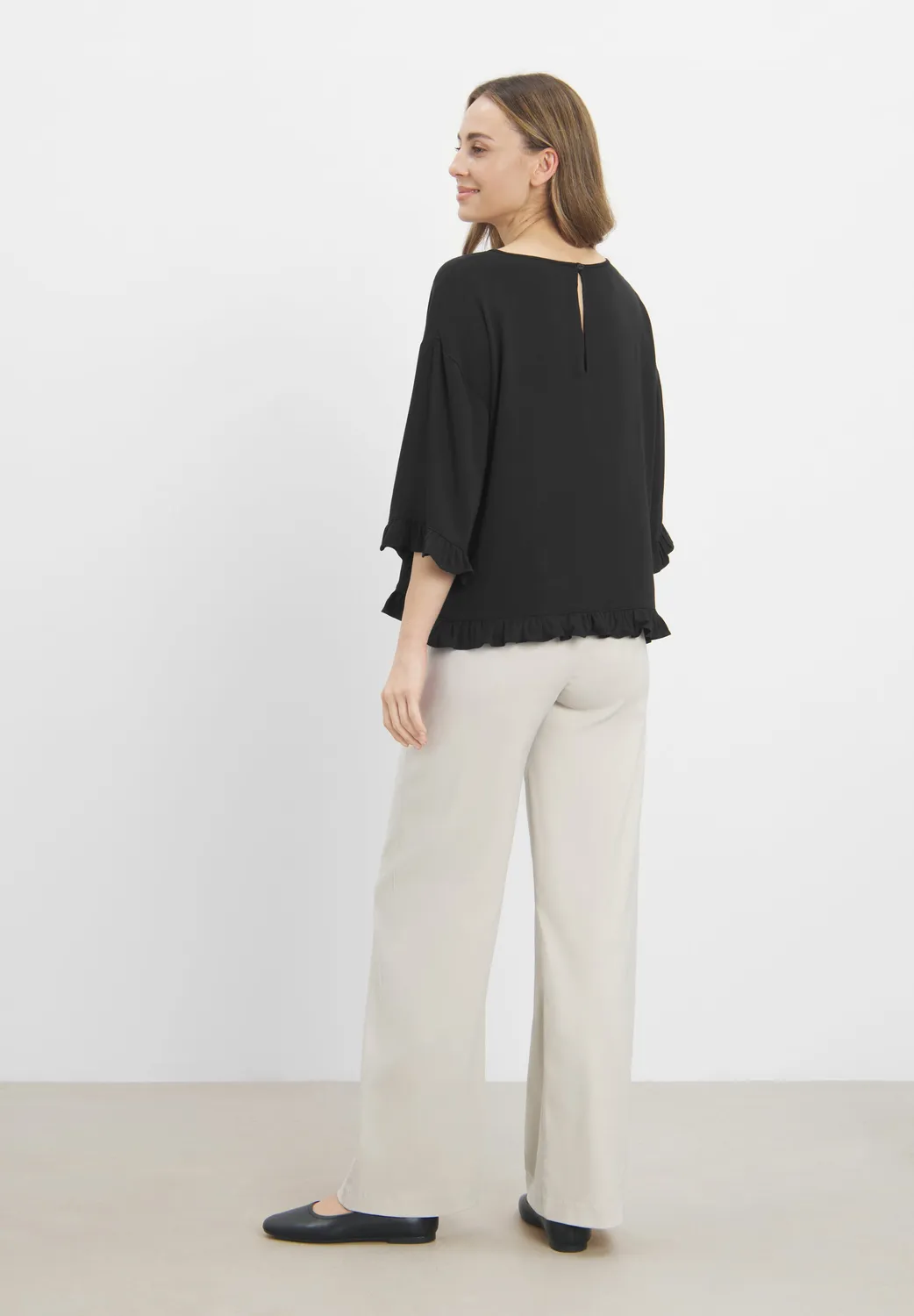Laurie Nova 101280 blouse zwart korte mouw