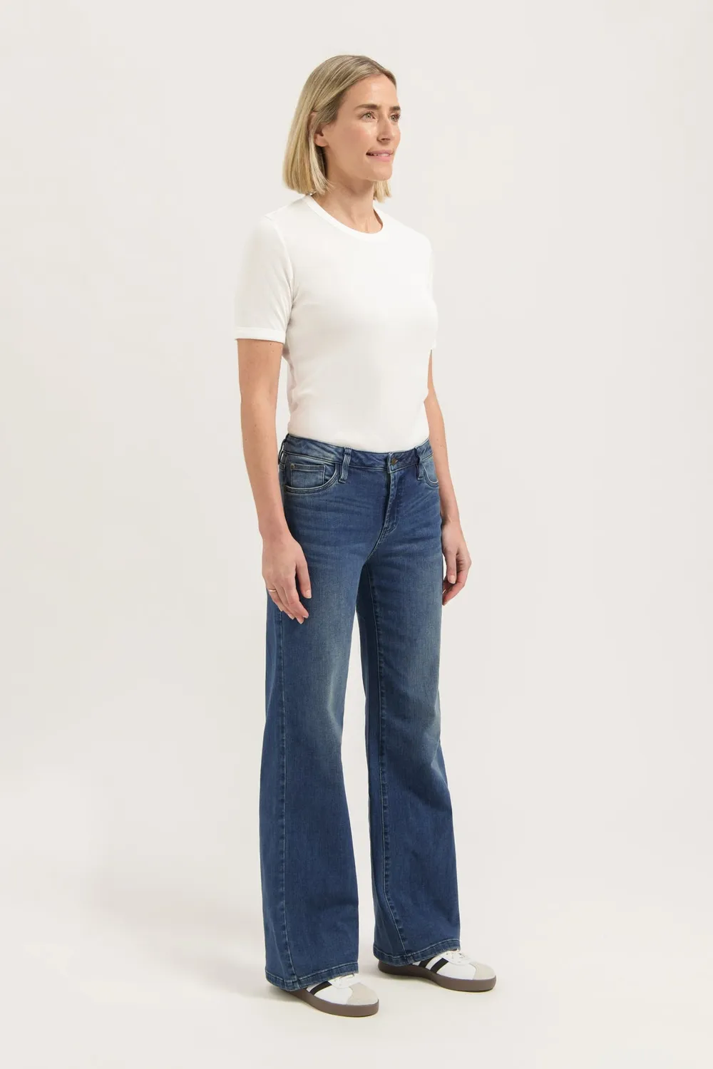 Florez Sophie Straight jeans Sky Blue mid waist
