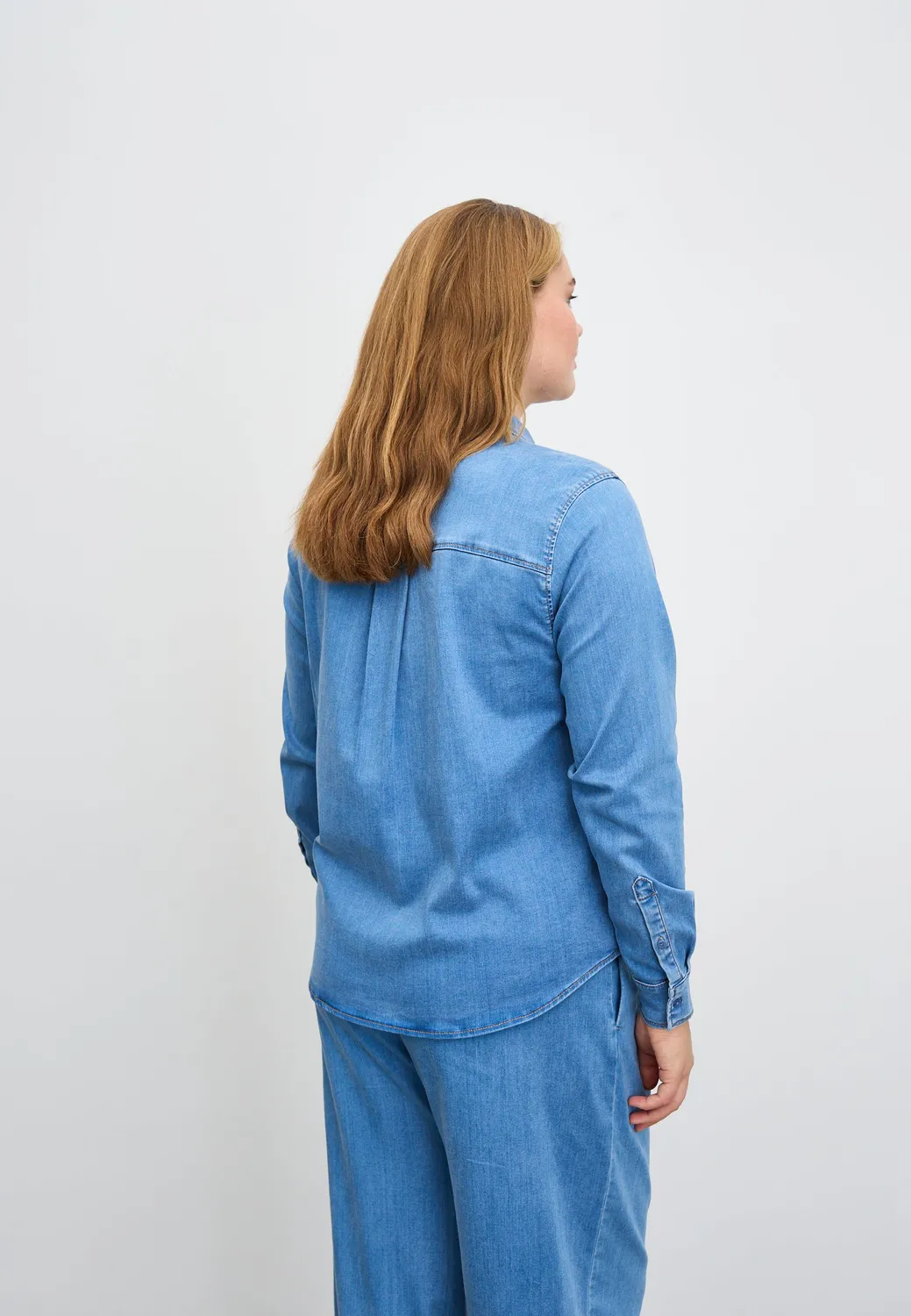 Laurie Vitta 100984 spijkerblouse washed blue denim