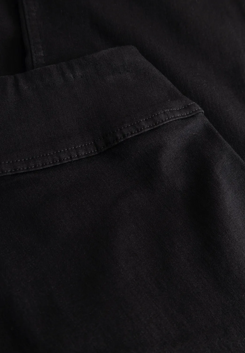 Laurie Thea Straight SL broek Black korte pijp