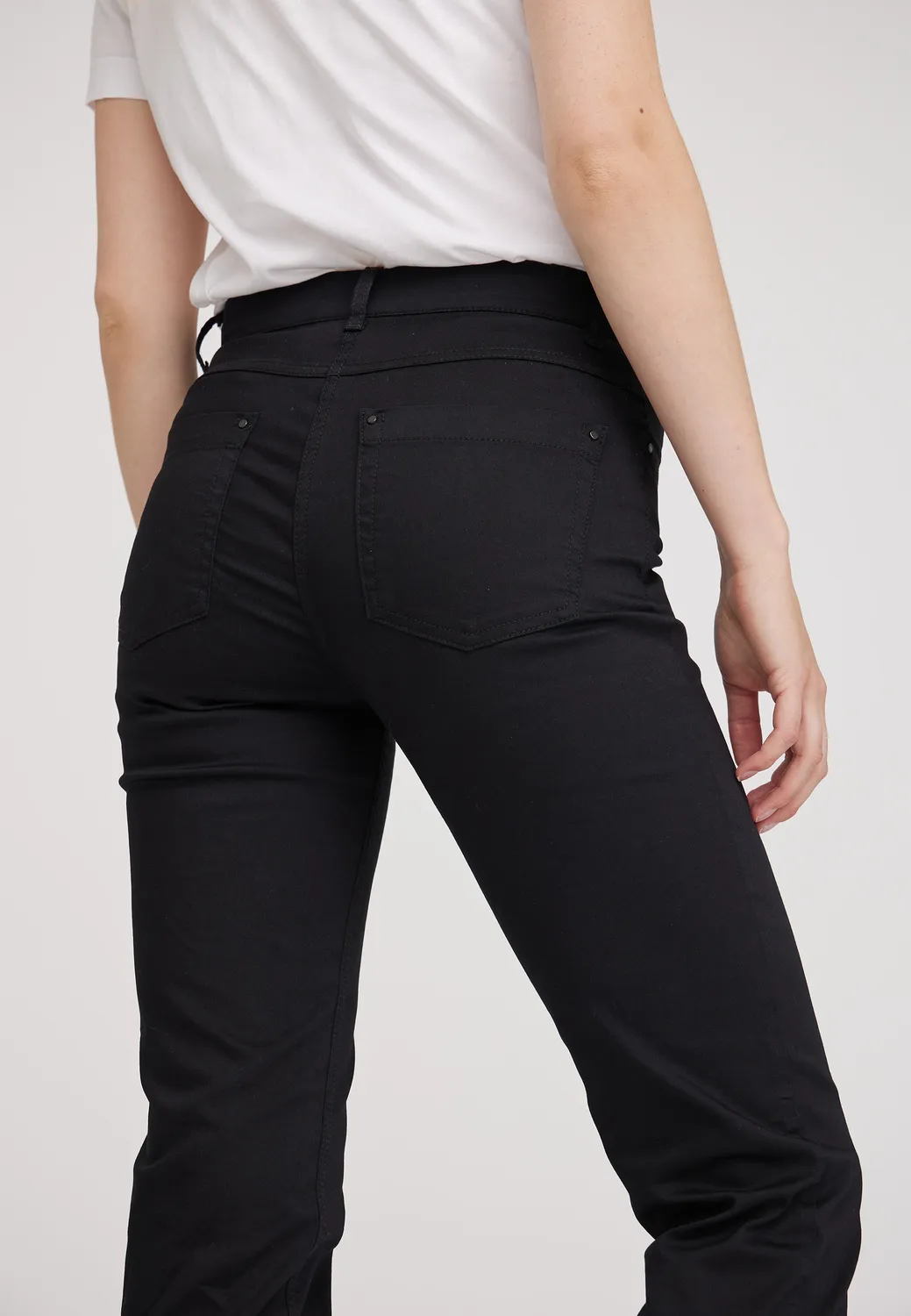 Laurie Charlotte Regular LL broek zwart 5-pocket 85cm