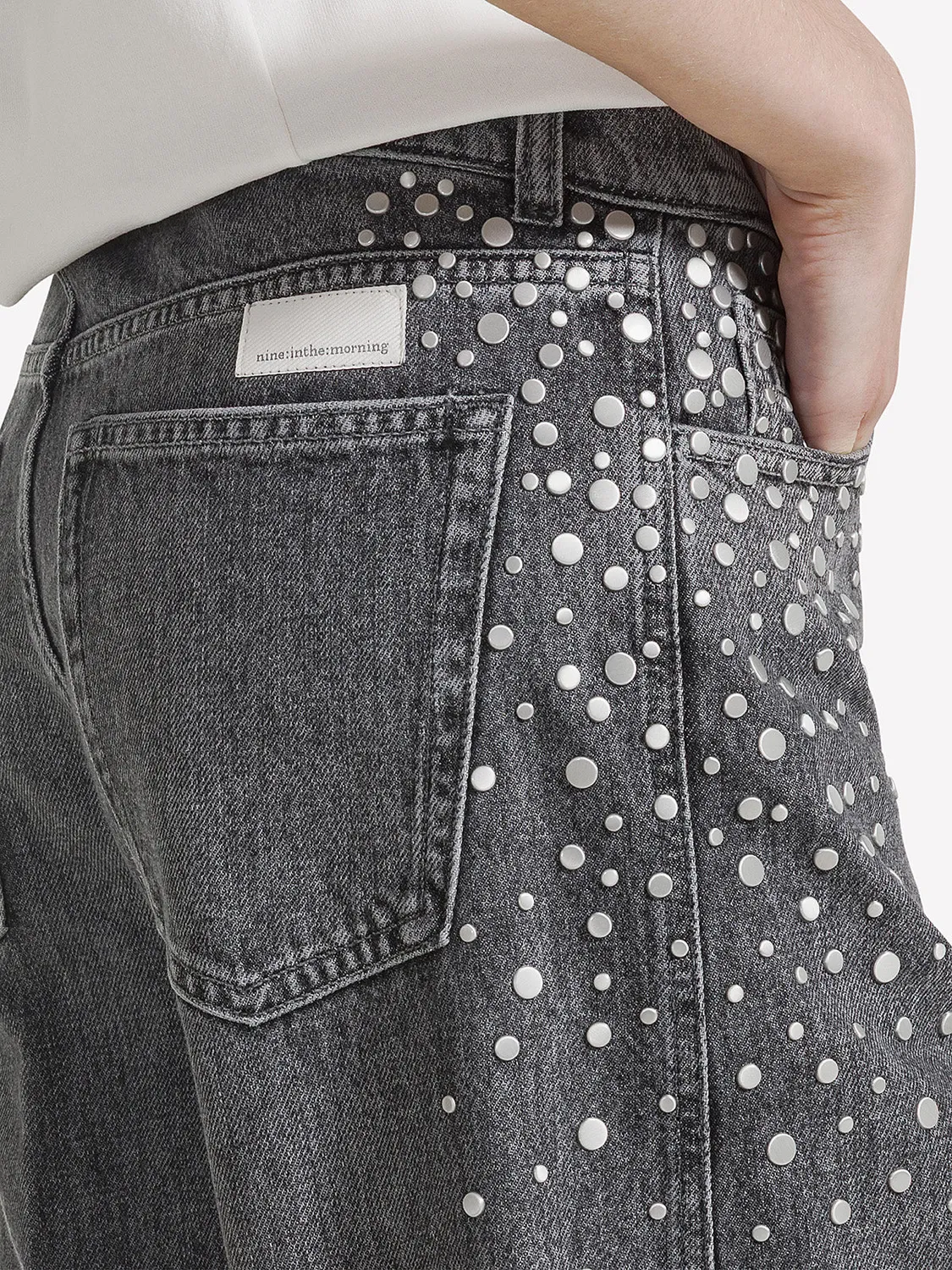 Nine In The Morning Dora jeans dames grijs studs carrot