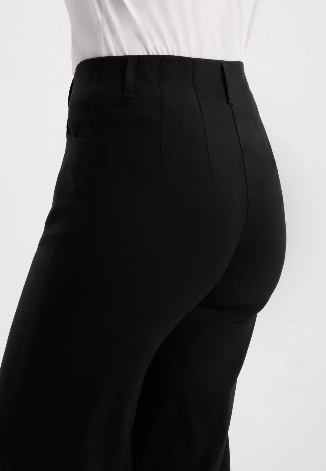 Laurie Donna Loose SL broek zwart wijd