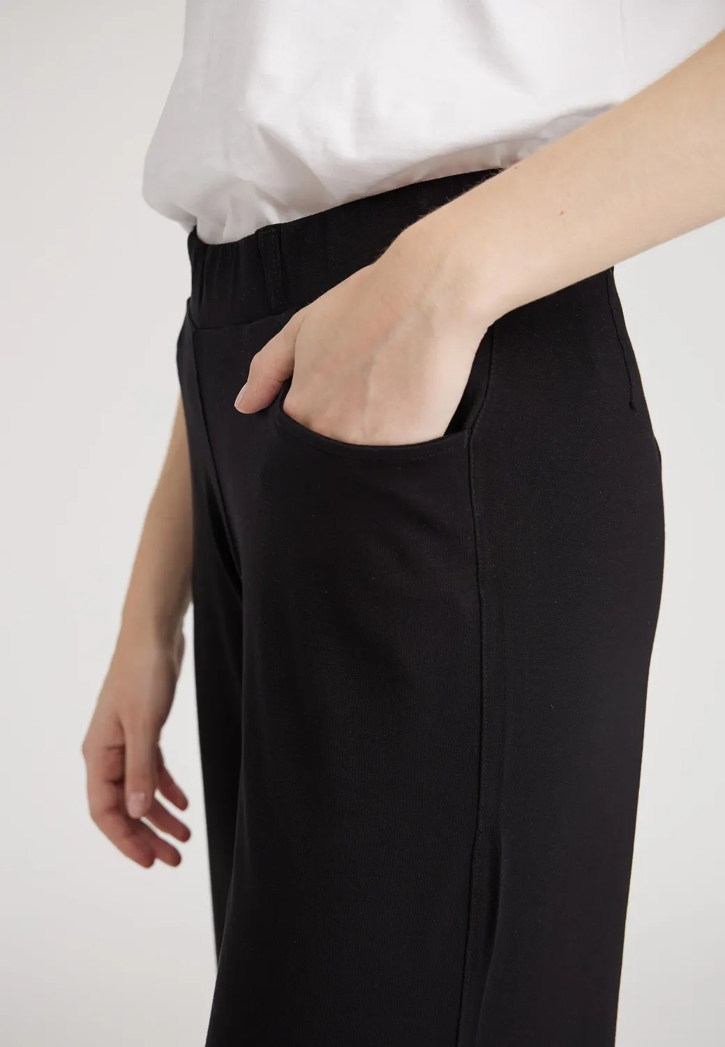 Laurie Donna Loose CL 28364 damesbroek Black stretch
