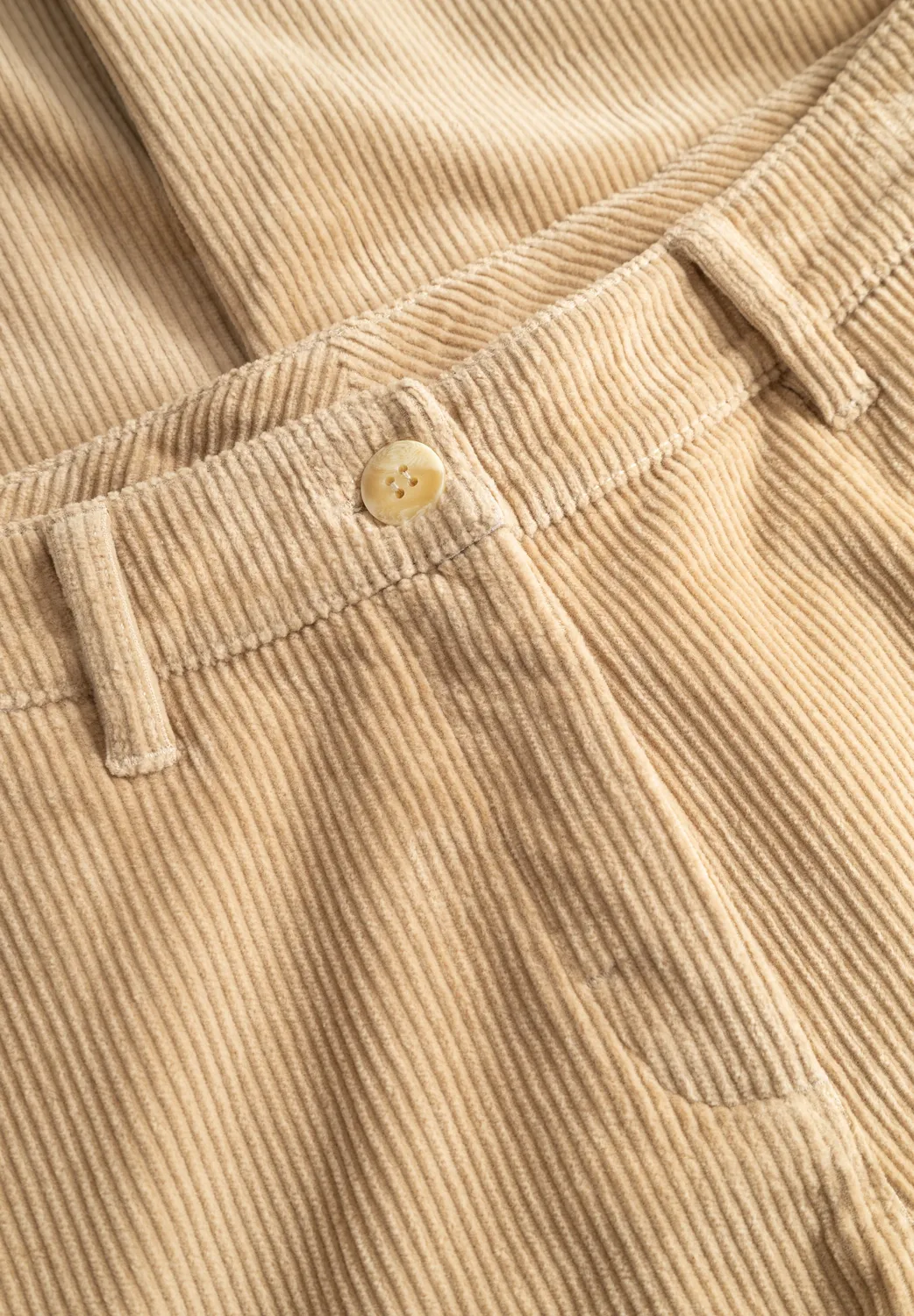 Laurie Charm Loose Corduroy ribbroek cafe latte medium
