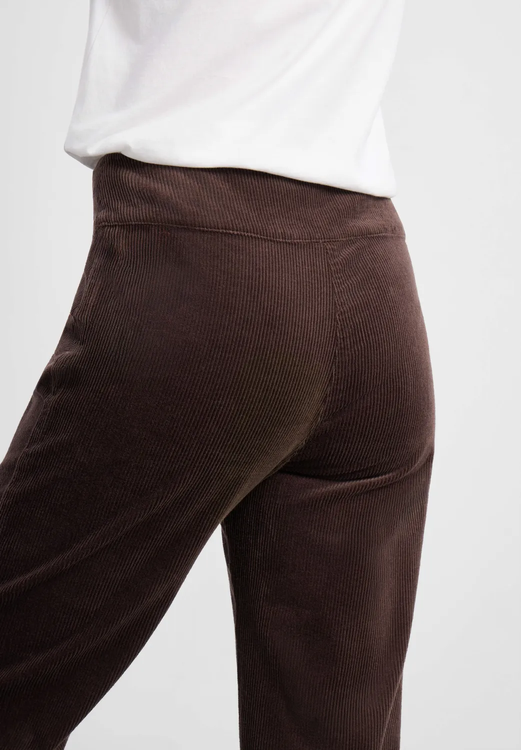 Laurie Thea Straight ribbroek bruin medium