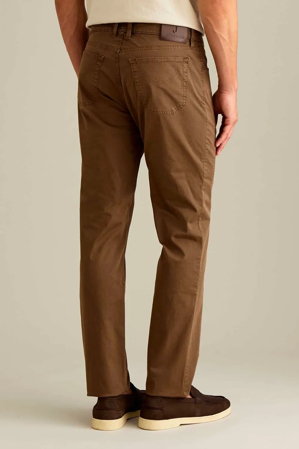 Jeckerson John slim fit broek lichtbruin satijn