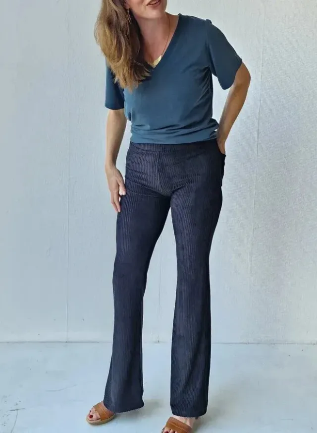Langeleggings Flared Tall ribbroek zwart extra lang