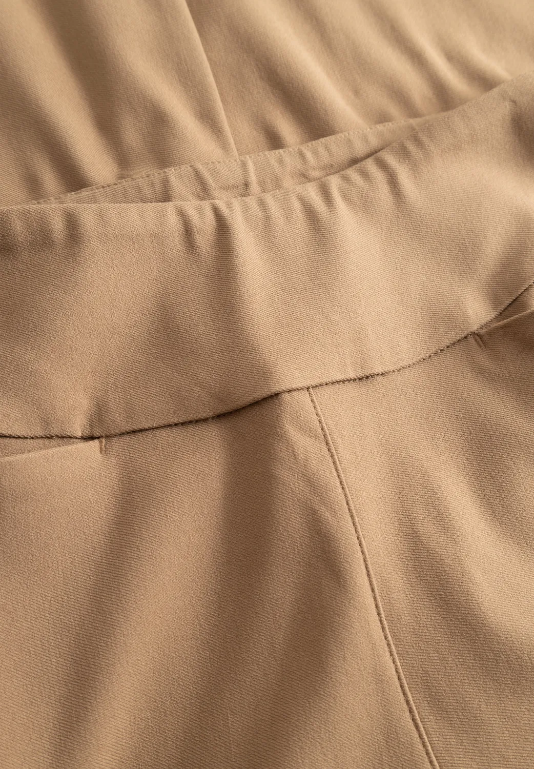 Laurie Thea Straight ML broek nougat elastieke taille
