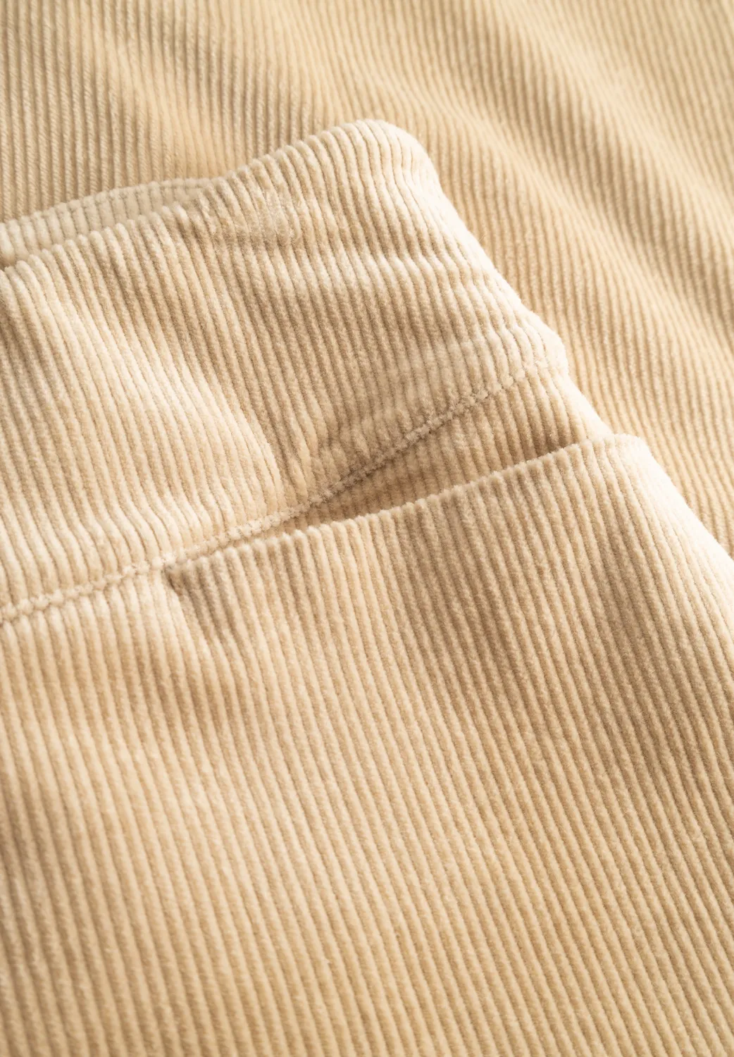 Laurie Thea Straight fluwelen broek Cafe Latte medium stretch