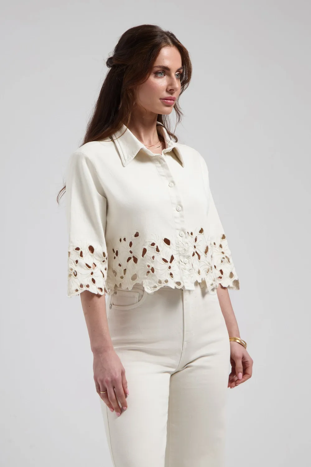 Florez Ruby blouse Soft white opengewerkt denim