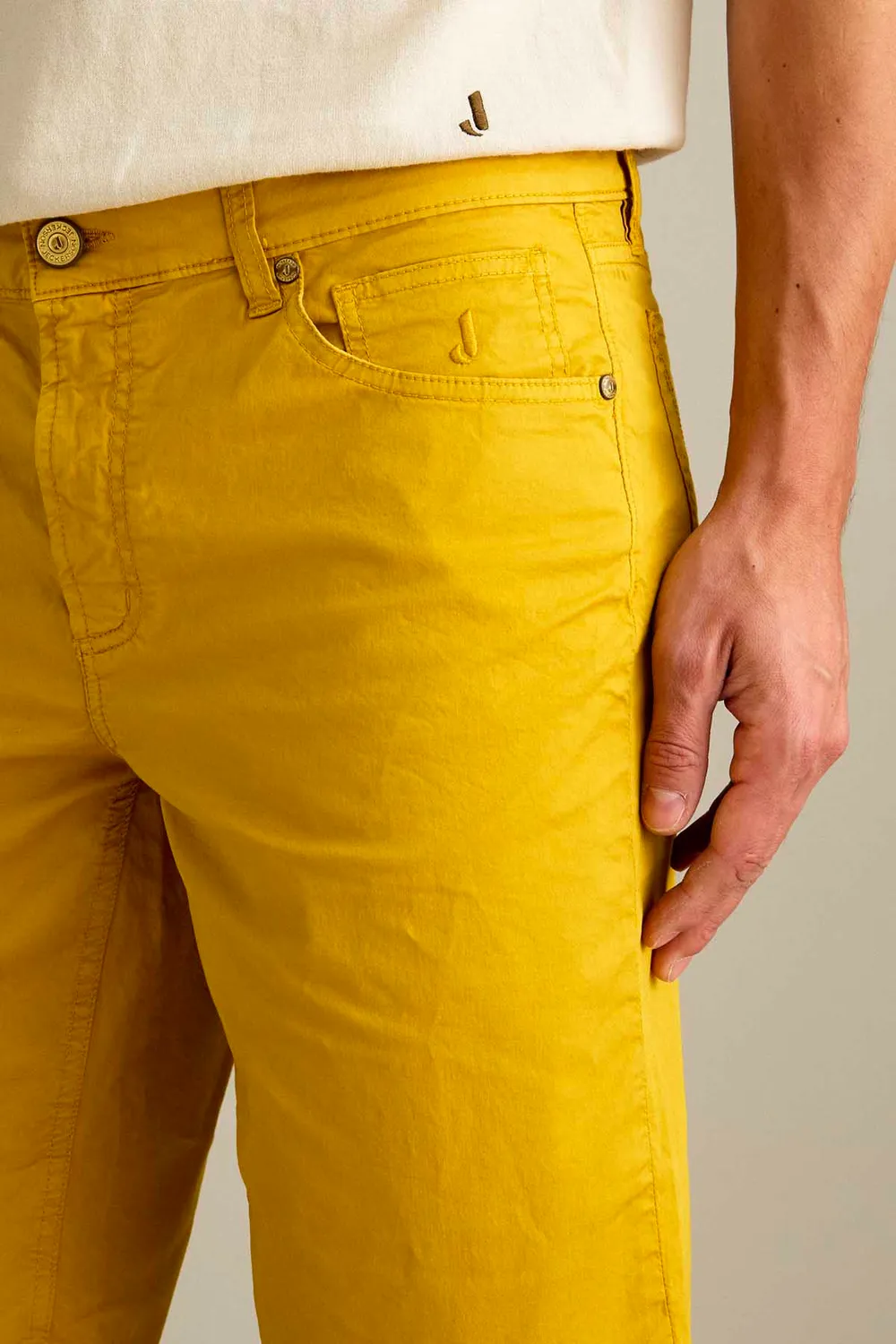 Jeckerson Jo slim fit bermuda goudgeel licht
