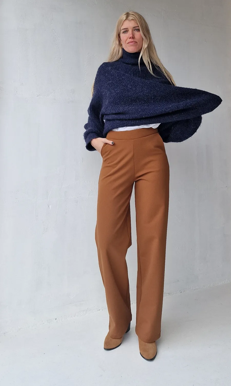 Langeleggings Wide Leg fleece broek camel lengtemaat 34-36