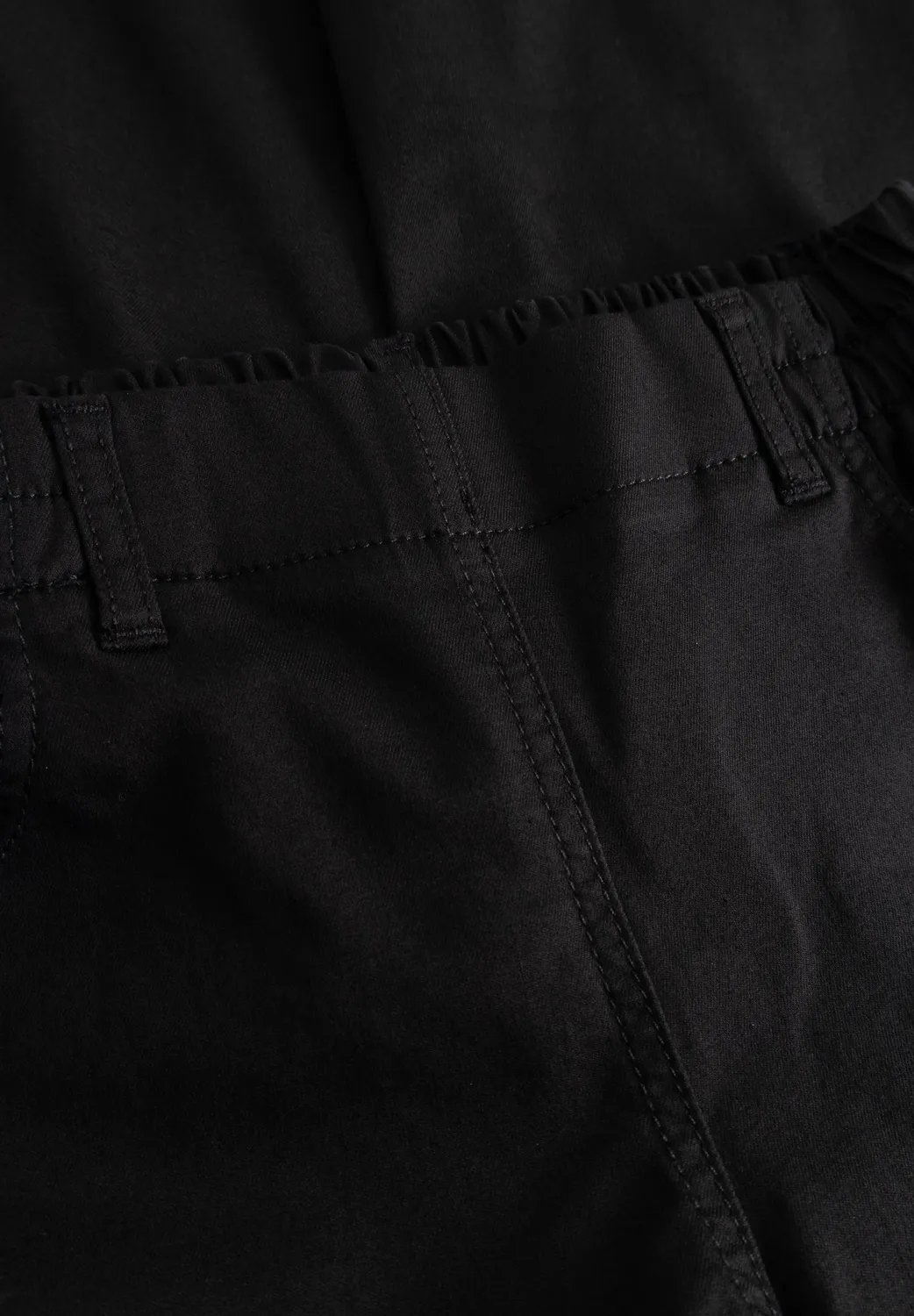 Laurie Violet Relaxed ML broek Black biologisch katoen