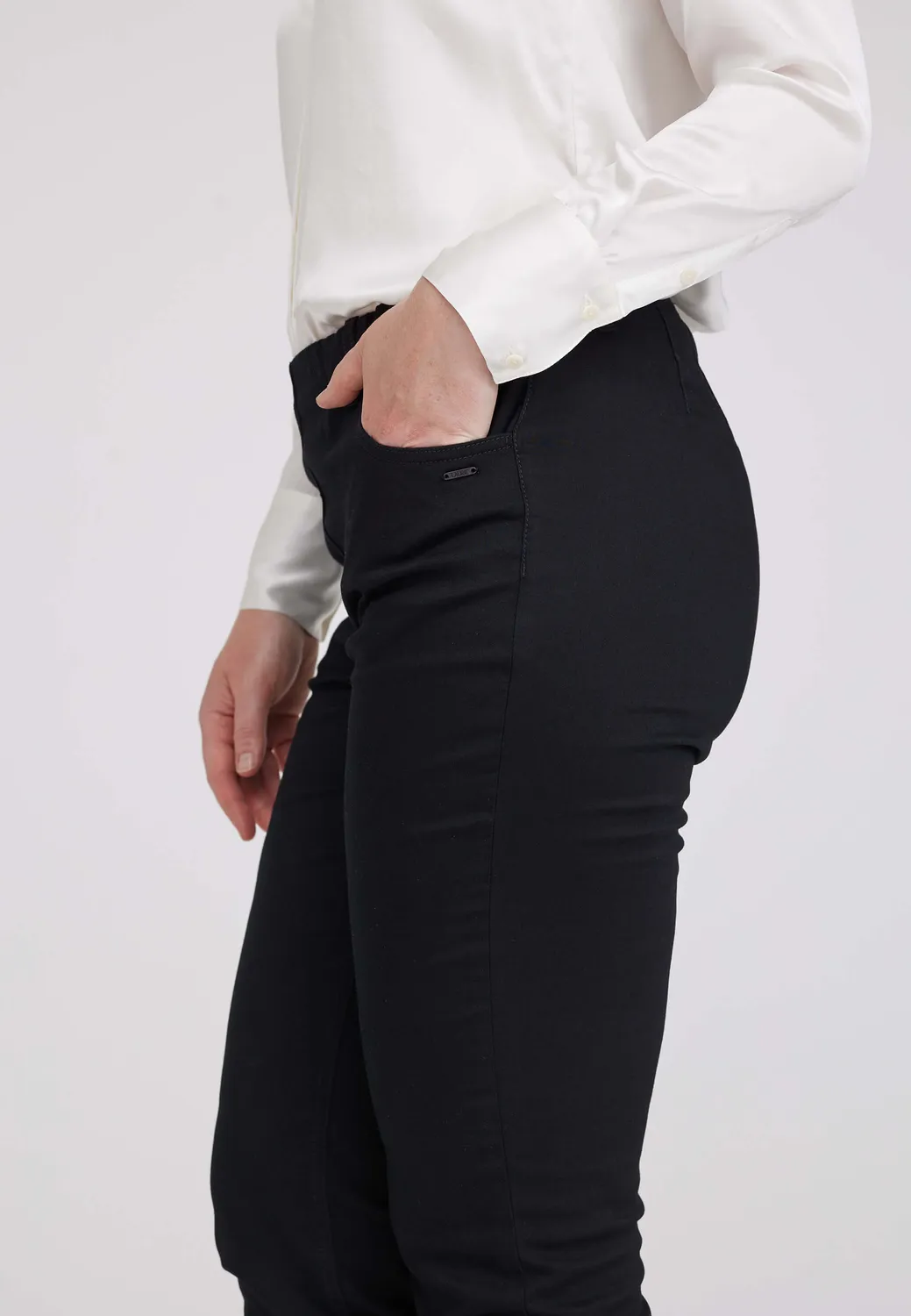 Laurie Kelly Regular LL broek zwart stretch lang