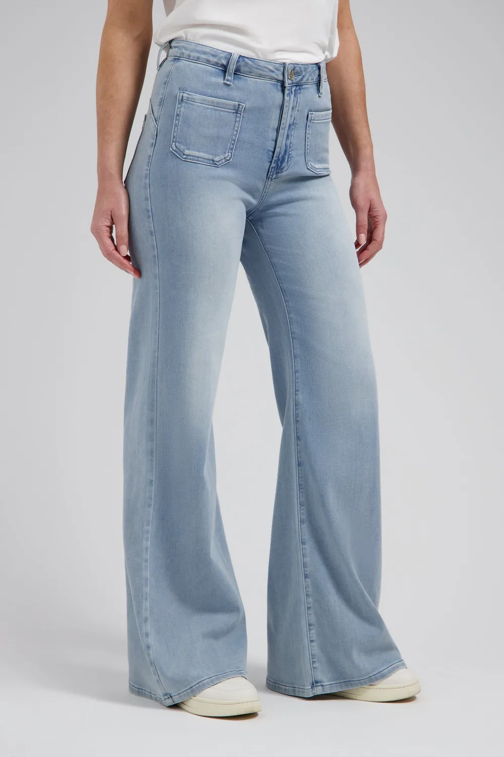 Florez Ana Flared Pocket jeans Smooth blue high waist