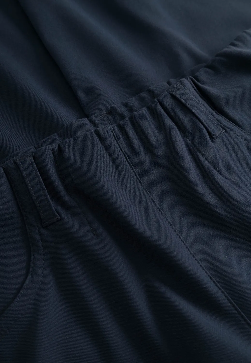 Laurie Donna Loose ML damesbroek navy viscose