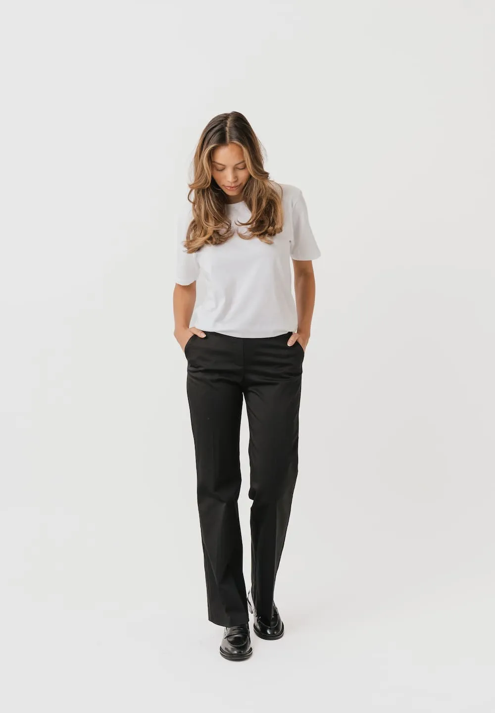 Laurie Phoebe Loose ML broek zwart losse pasvorm