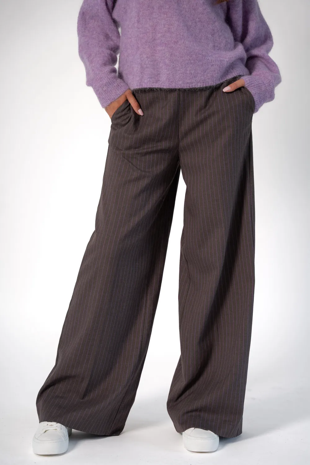 Corel Lior Wide Stripe broek dewberry gestreept