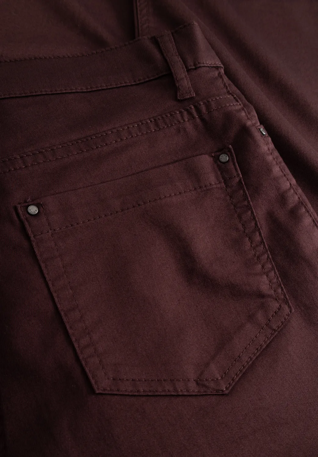 Laurie Charlotte Regular ML broek Dark Plum stretch